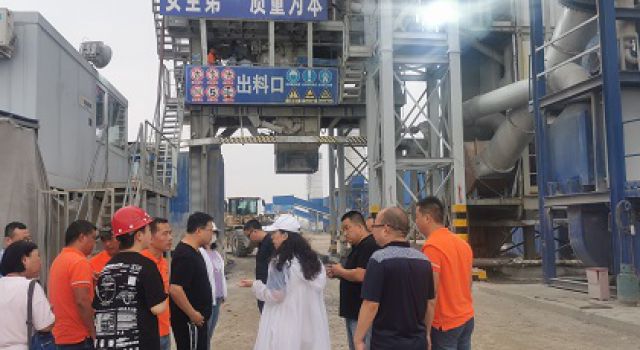 河北省質(zhì)監(jiān)站對津石高速路面原材料質(zhì)量專項大檢查